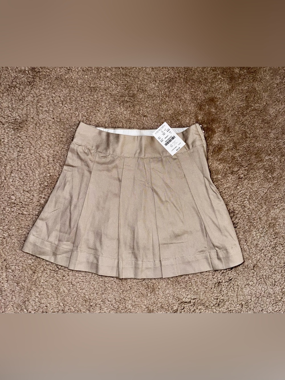 Crewcuts Khaki Pleated Skirt - Tan Mini (this is new but the tag has fallen off)